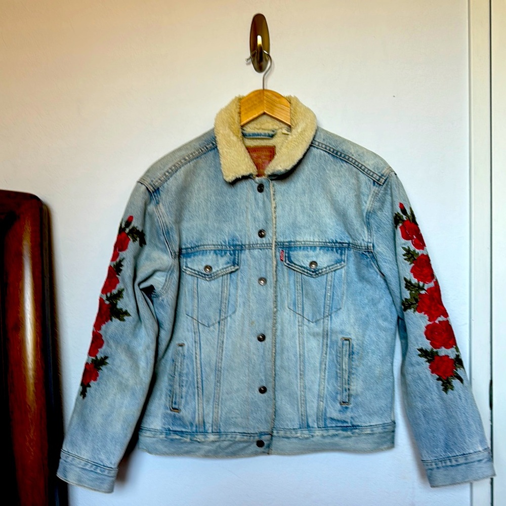 Levi’s Sherpa Trucker Jacket